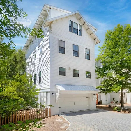 Mt Pleasant Beach Retreat- Mins To Sullivan'S Iop